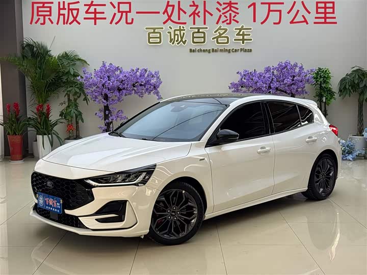 Фото 1 - Ford Focus