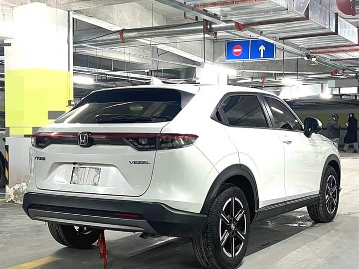 Фото 5 - Honda Vezel