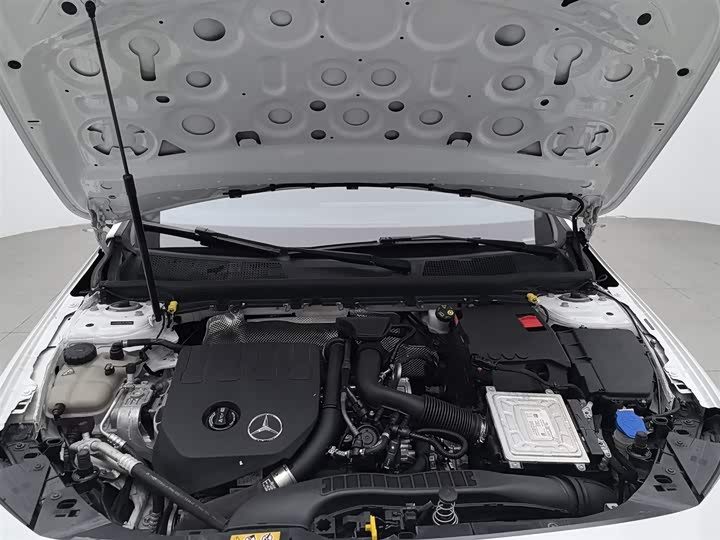 Фото 6 - Mercedes-Benz A-Class