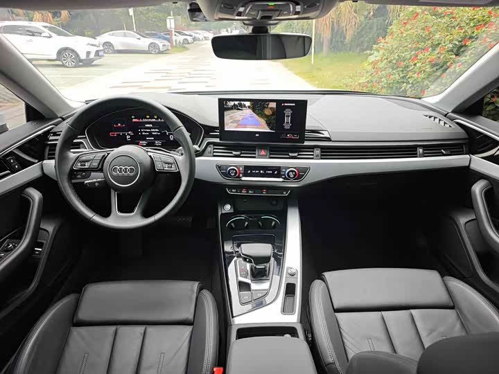 Photo 3 - Audi A5
