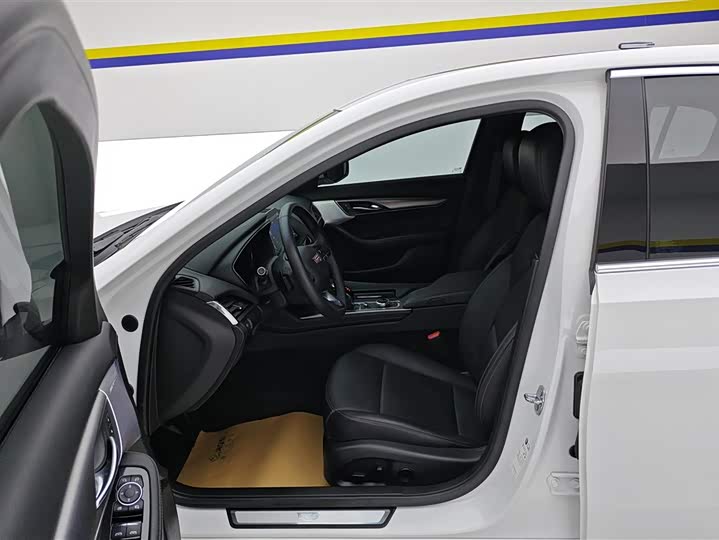 Photo 9 - Cadillac CT5