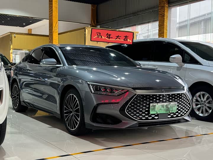 Фото 3 - BYD Han