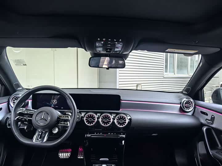 Фото 4 - Mercedes-Benz A-Class AMG