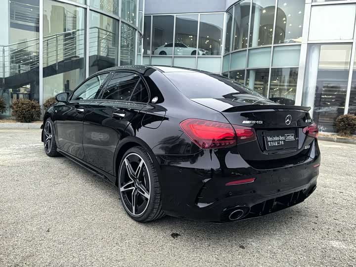 Фото 7 - Mercedes-Benz A-Class AMG