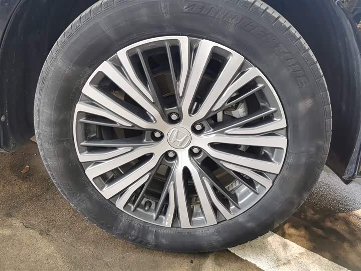 Фото 6 - Honda Avancier