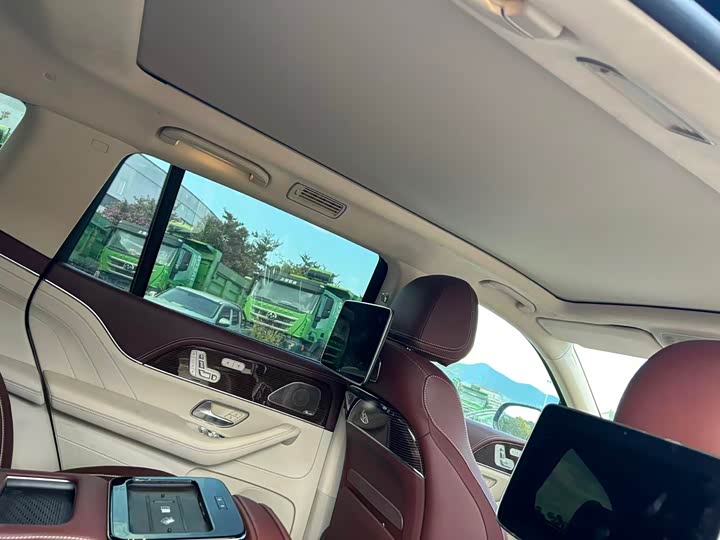 Фото 8 - Mercedes-Benz Maybach GLS