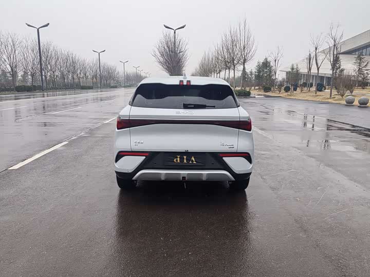 Фото 4 - BYD Yuan Plus