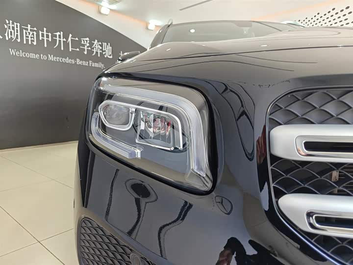 Фото 3 - Mercedes-Benz GLB-Class