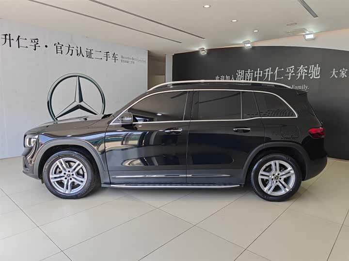 Фото 4 - Mercedes-Benz GLB-Class
