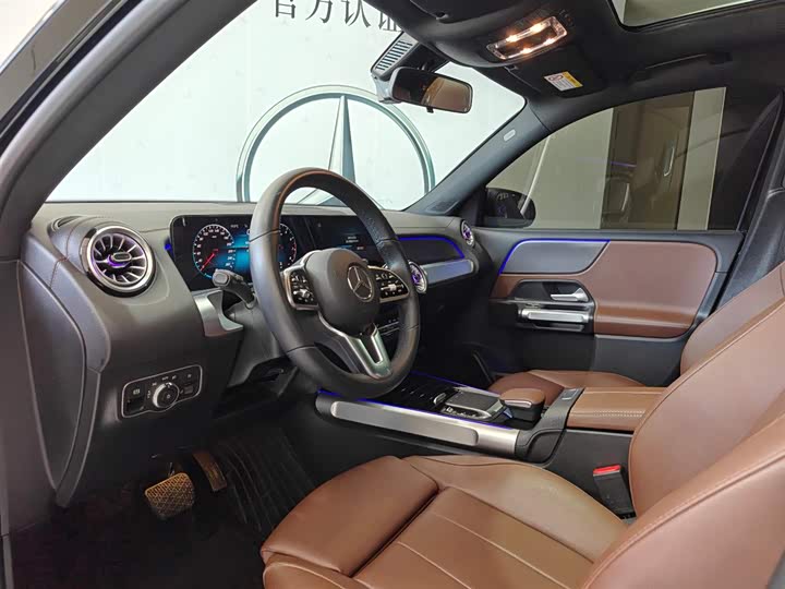 Фото 8 - Mercedes-Benz GLB-Class
