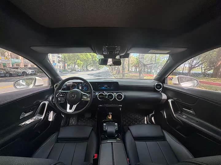 Фото 4 - Mercedes-Benz A-Class