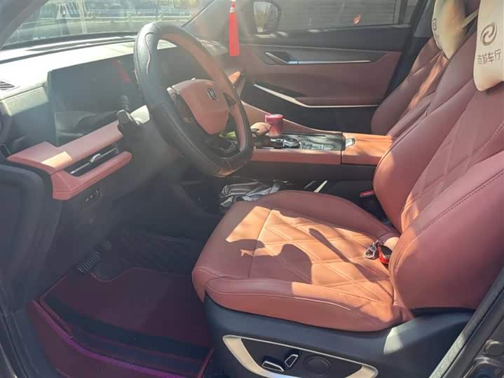 Фото 3 - Changan CS75