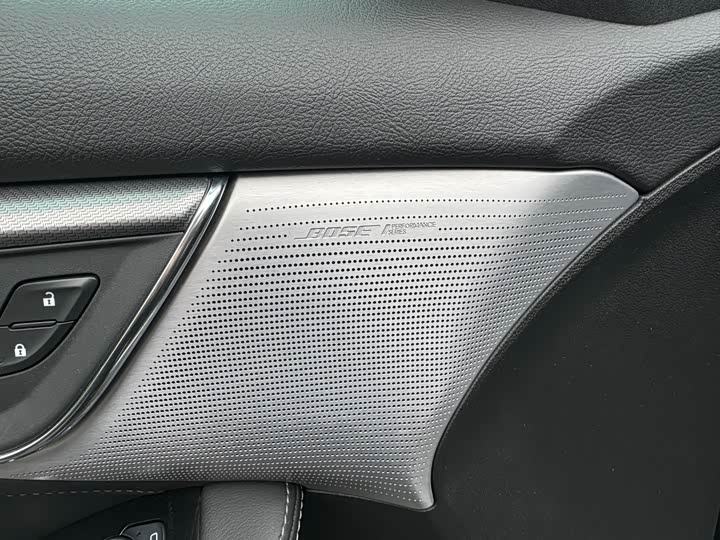 Photo 9 - Cadillac CT5