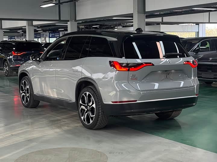 Фото 5 - Nio ES8