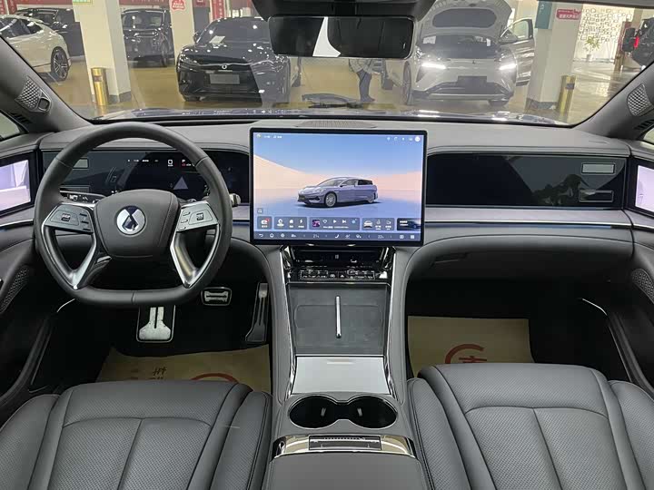 Фото 5 - Denza Z9