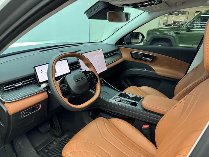 Фото 9 - Chery Tiggo 8