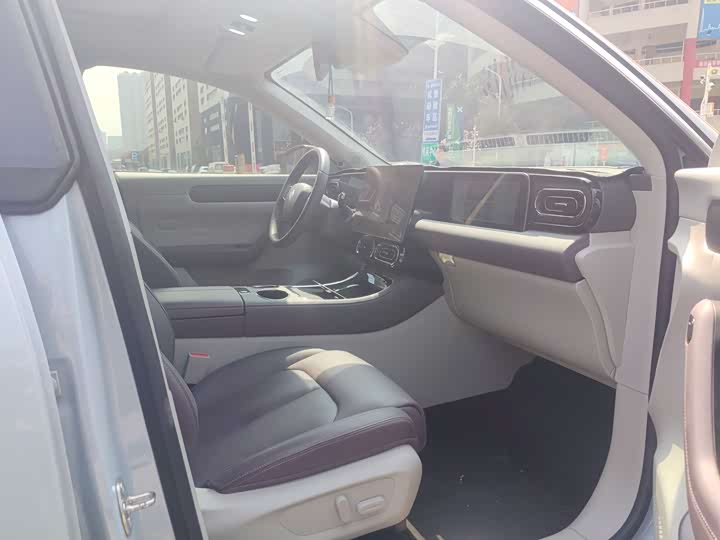 Photo 4 - Leapmotor C11