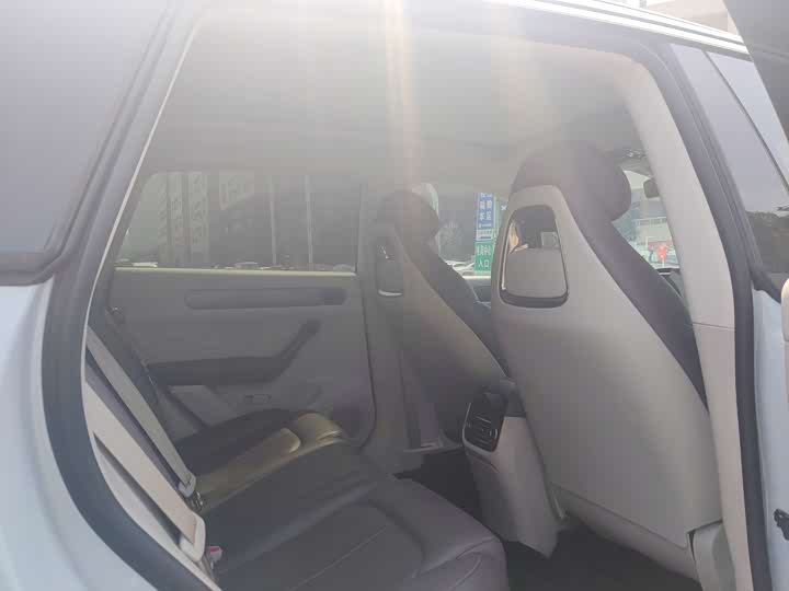 Photo 6 - Leapmotor C11