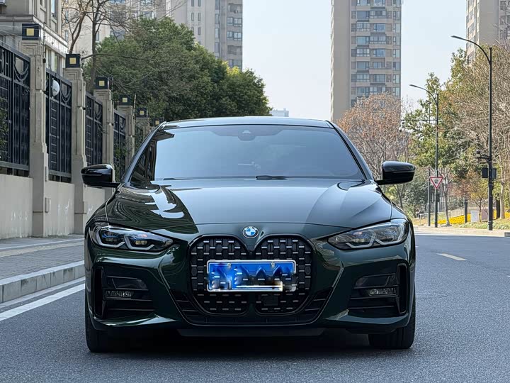 Photo 3 - BMW 4 Series