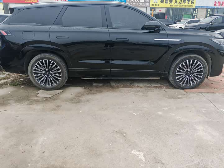 Фото 6 - Chery Tiggo 9