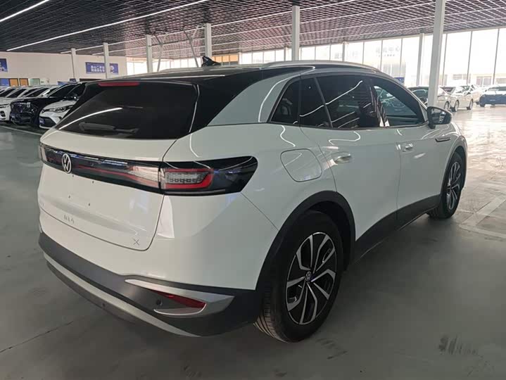 Фото 3 - Volkswagen ID.4 X