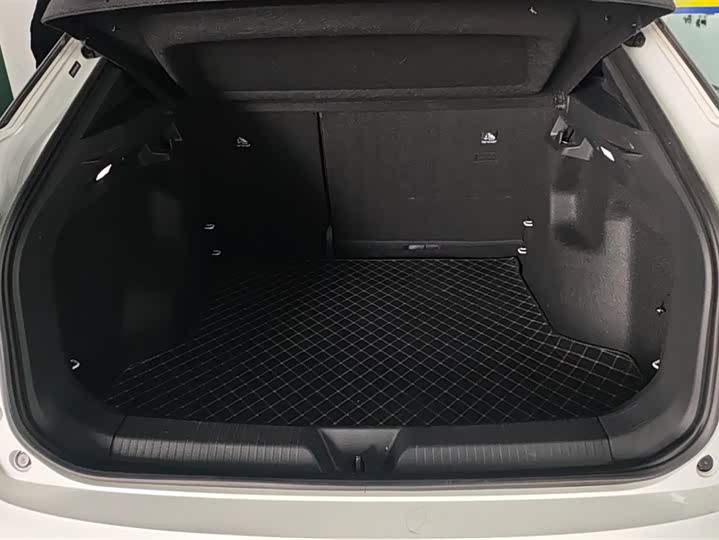 Фото 4 - Volkswagen ID.4 X