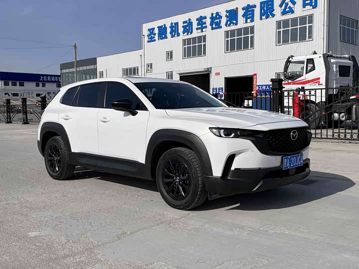 Фото 3 - Mazda CX-50