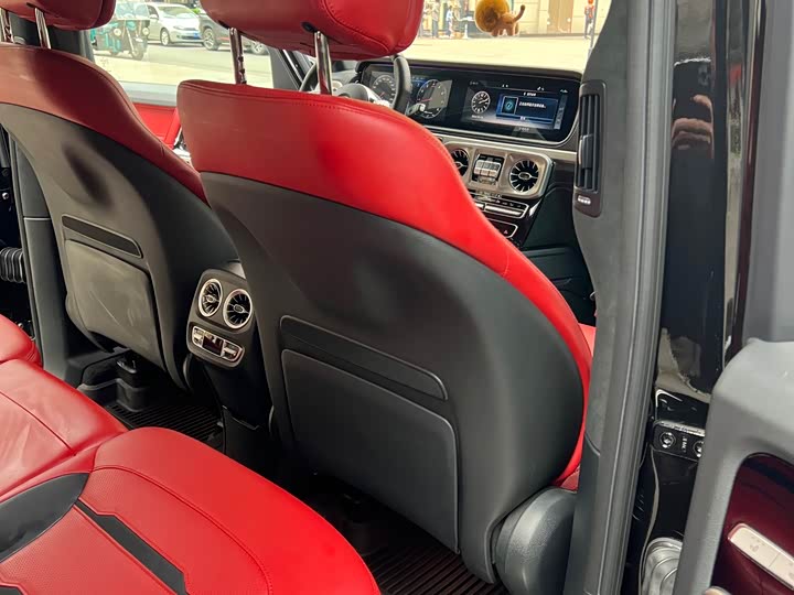 Фото 8 - Mercedes-Benz G-Class AMG