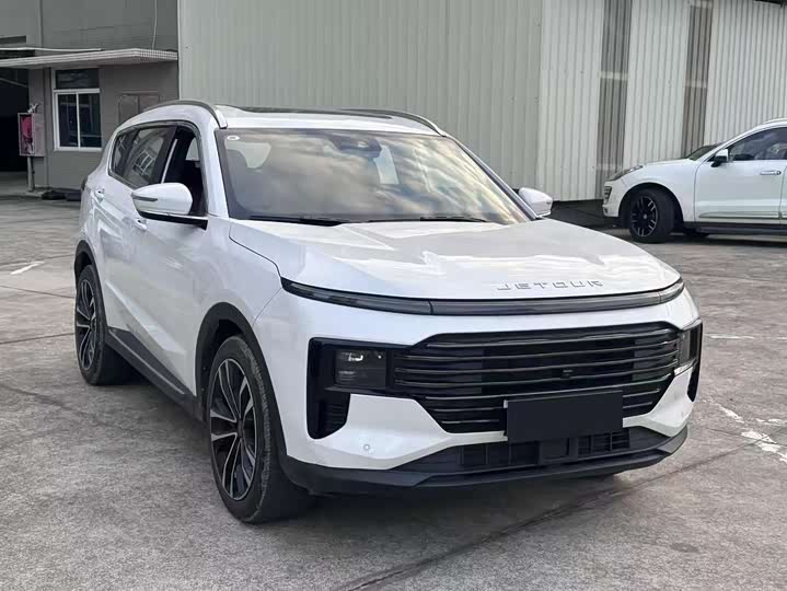 Photo 3 - Jetour X70 Plus