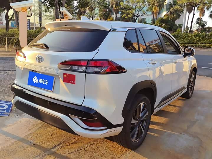 Фото 3 - Toyota Frontlander