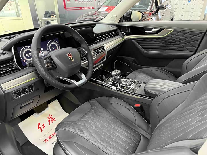 Фото 4 - Hongqi HS5