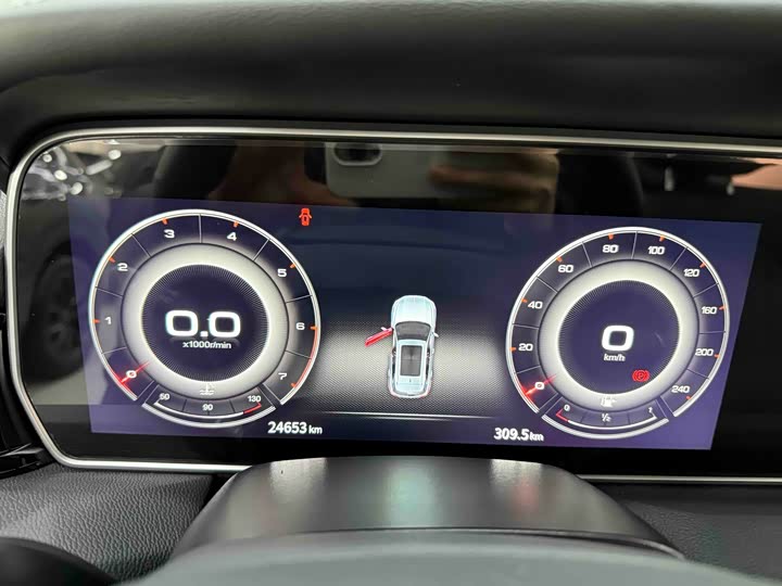 Фото 5 - Hongqi HS5