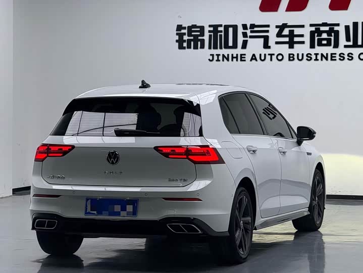 Фото 9 - Volkswagen Golf