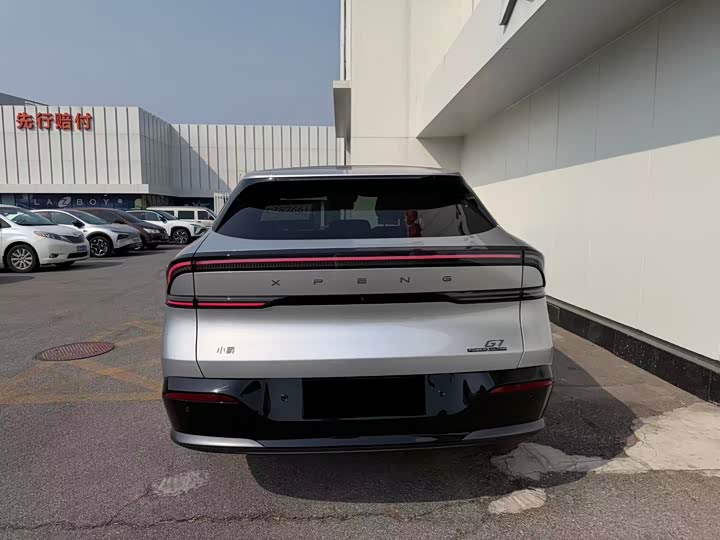 Фото 3 - XPeng G7