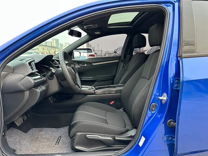 Photo 8 - Honda Civic