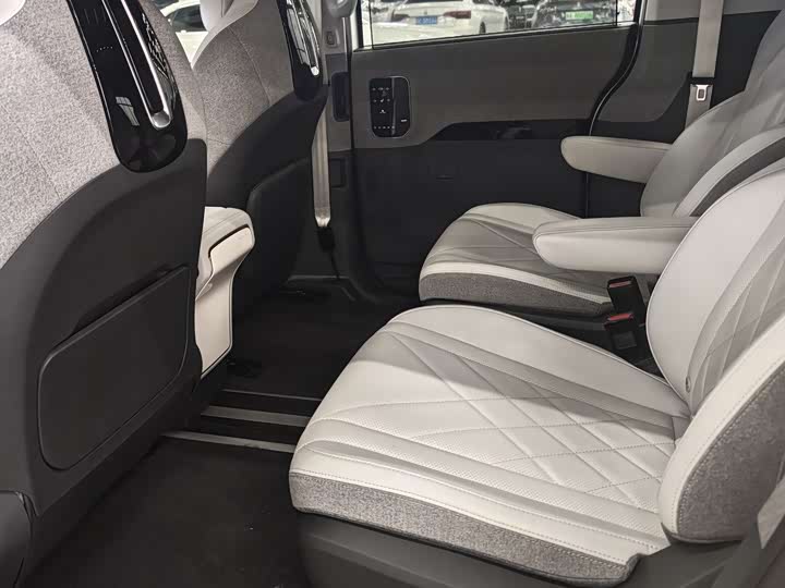 Photo 8 - BAIC Arcfox Kaola