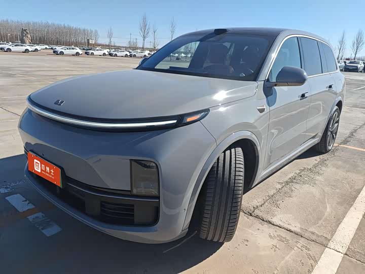 Фото 1 - LiXiang L9