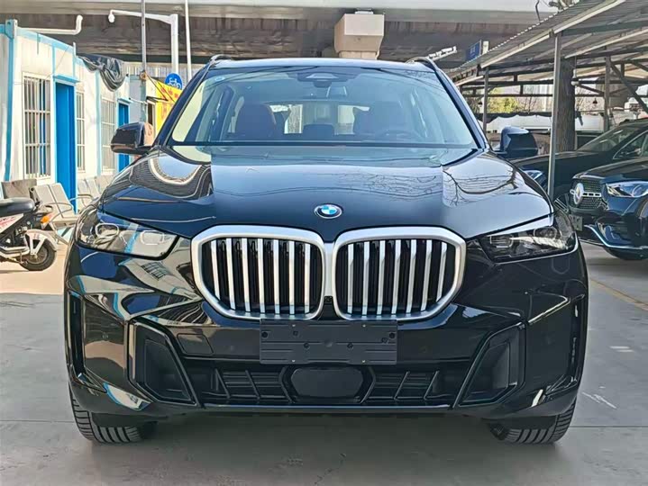 Фото 2 - BMW X5