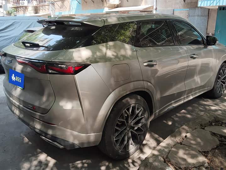 Фото 3 - Changan Oshan Z6 Hybrid