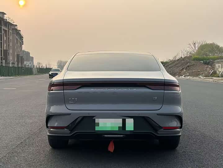 Фото 8 - BYD Han