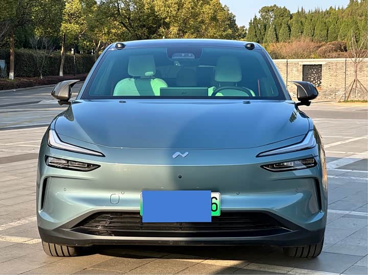 Фото 2 - Nio Onvo L60