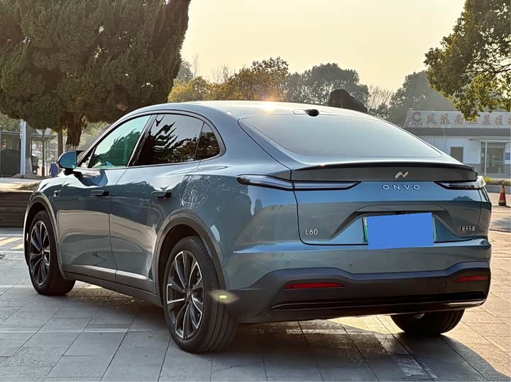 Фото 7 - Nio Onvo L60