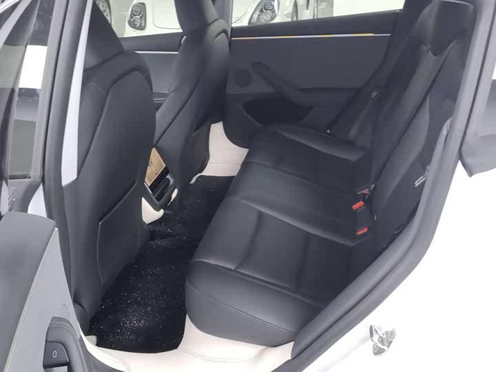 Photo 5 - Tesla Model 3