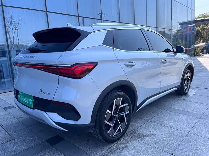 Фото 5 - BYD Yuan Plus