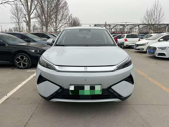 Фото 2 - BYD Yuan Plus