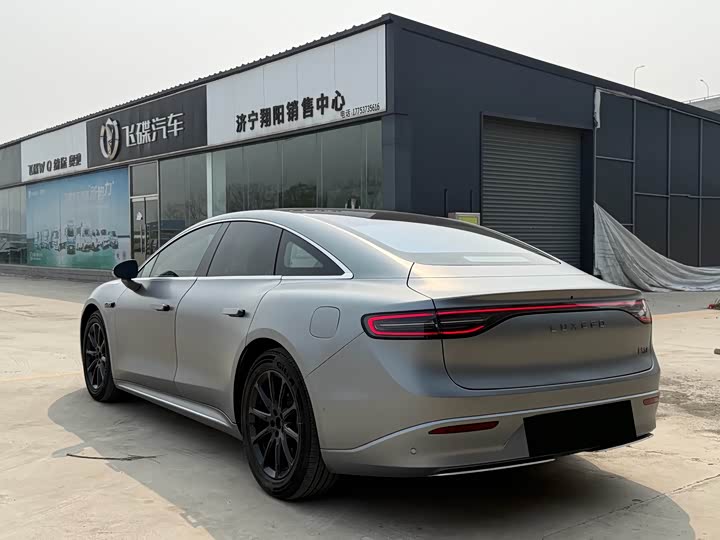 Фото 6 - Luxeed S7