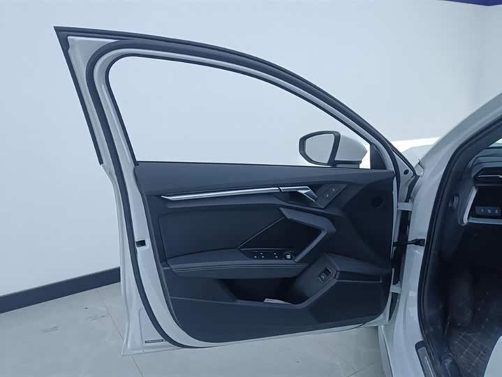 Фото 7 - Audi A3