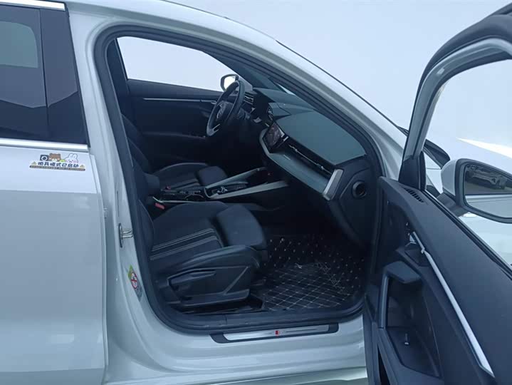 Фото 8 - Audi A3