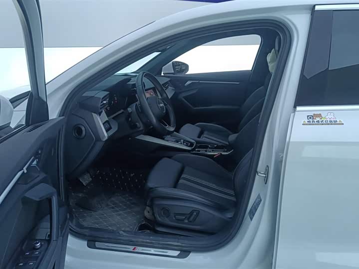 Фото 9 - Audi A3