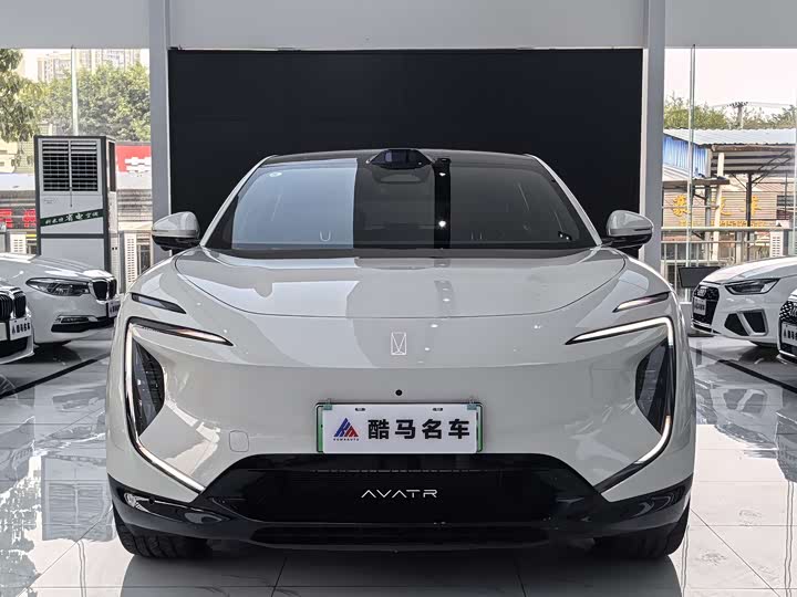 Фото 2 - Avatr 07